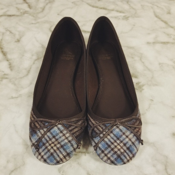 Saks Brown Blue Plaid Ballet Flats (US 9) - Picture 1 of 7